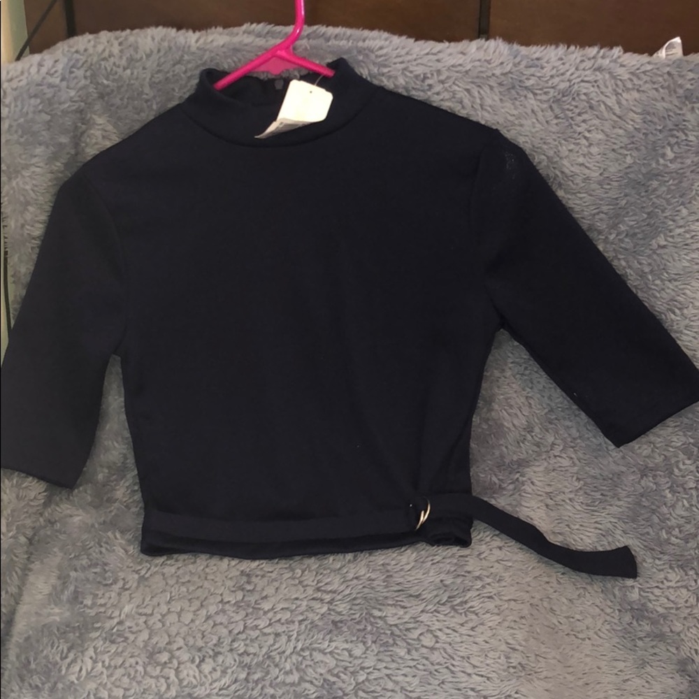 Women’s navy blue quarter sleeve top